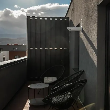 Milano With Terrace And Panoramic View Apartment Brasov