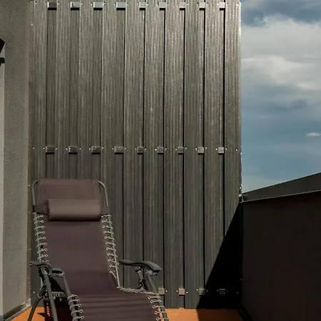 Milano With Terrace And Panoramic View Brasov